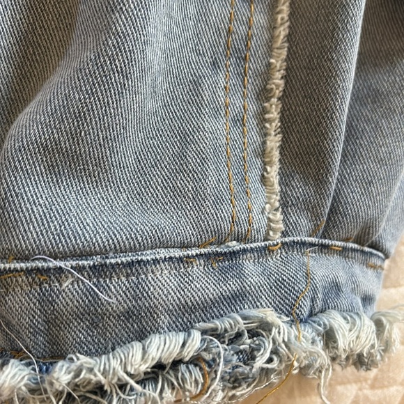 Blue and Cream Cable Knit Cardigan - Picture 5 of 7